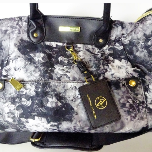 Adrienne Vittadini Travel Duffel Weekender Bag - Picture 6 of 7